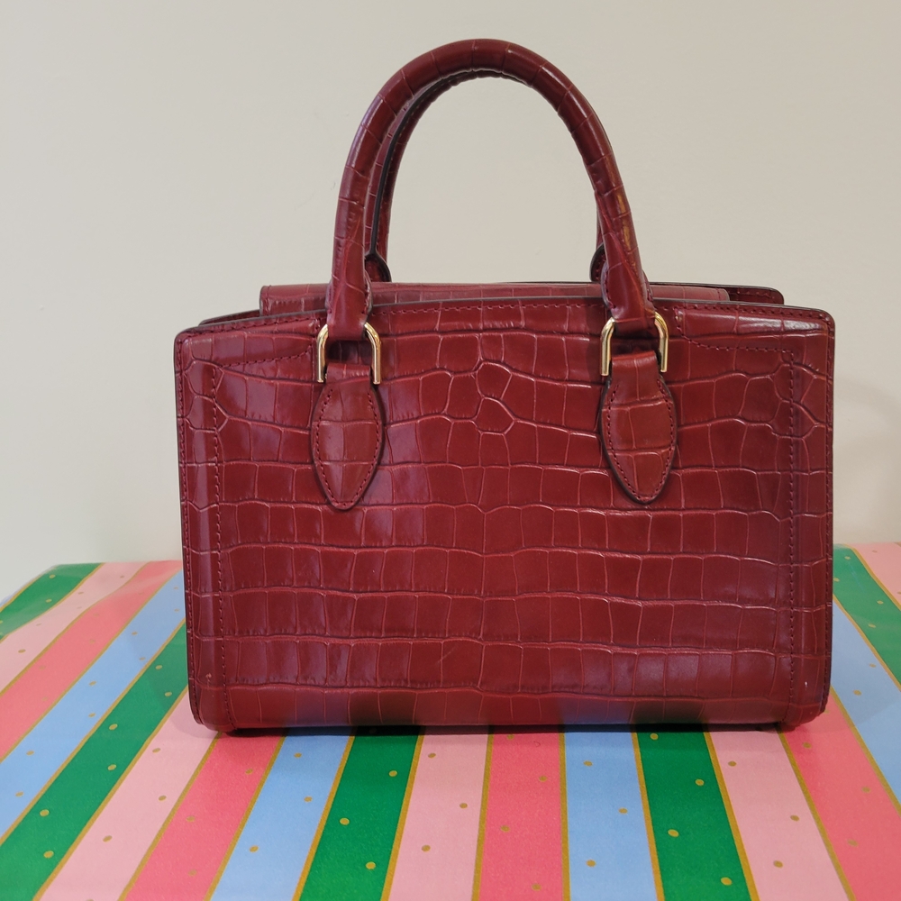 MICHAEL KORS Burgundy Crocodile-Embossed Leather Handbag Gold Hardware NWOT - Picture 7 of 16